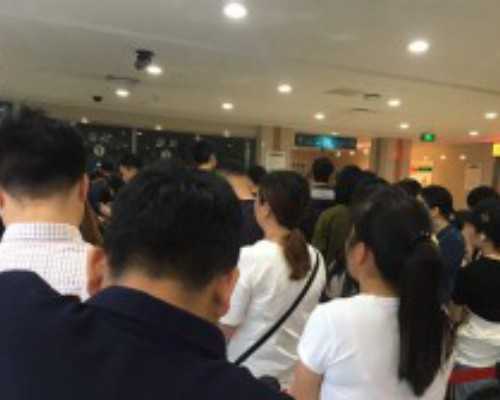 国内三代代孕机构咨询,盘点宝宝没吃饱的6个表现快来看看你是不是饿着孩子了